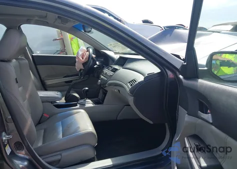 2010 Honda Accord Exl from USA, damaged, VIN 1HGCP2F86AA066177